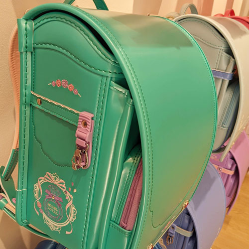 モデルロイヤルコスメ