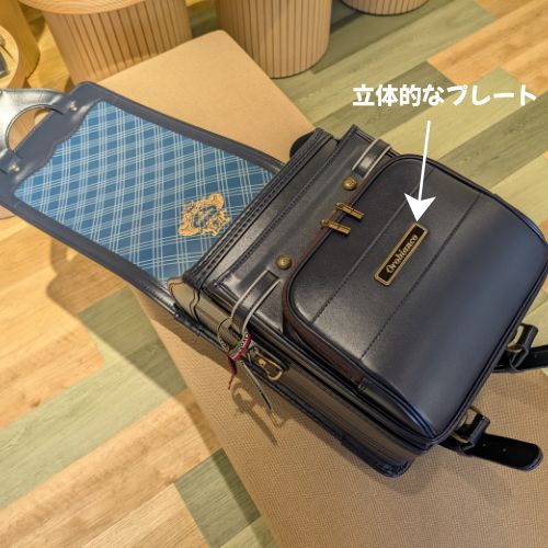 オロビアンコIV クアトロ ロゴプレート